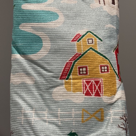 Christmas tree skirt NEW beautiful winter Christmas scene white fur silver 40 in - Picture 4 of 7